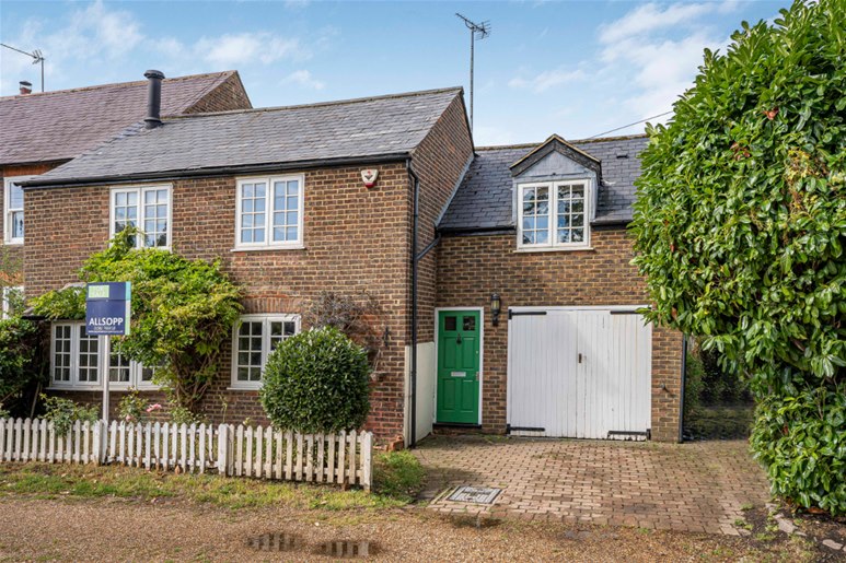 North Common, Redbourn, AL3 7DA